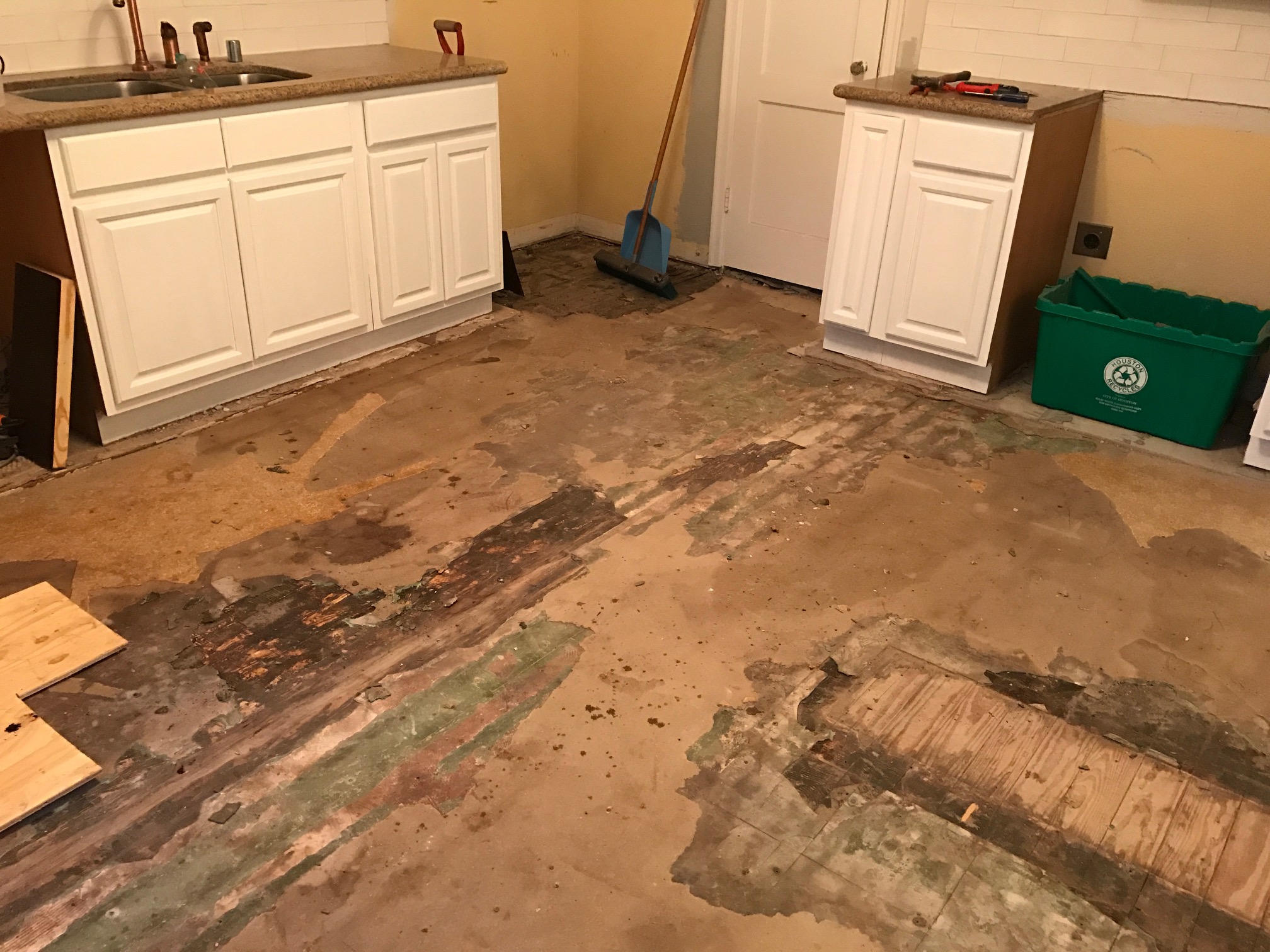 kitchen renovation, flooring DIY, kitchen tile, laying tile, david morris