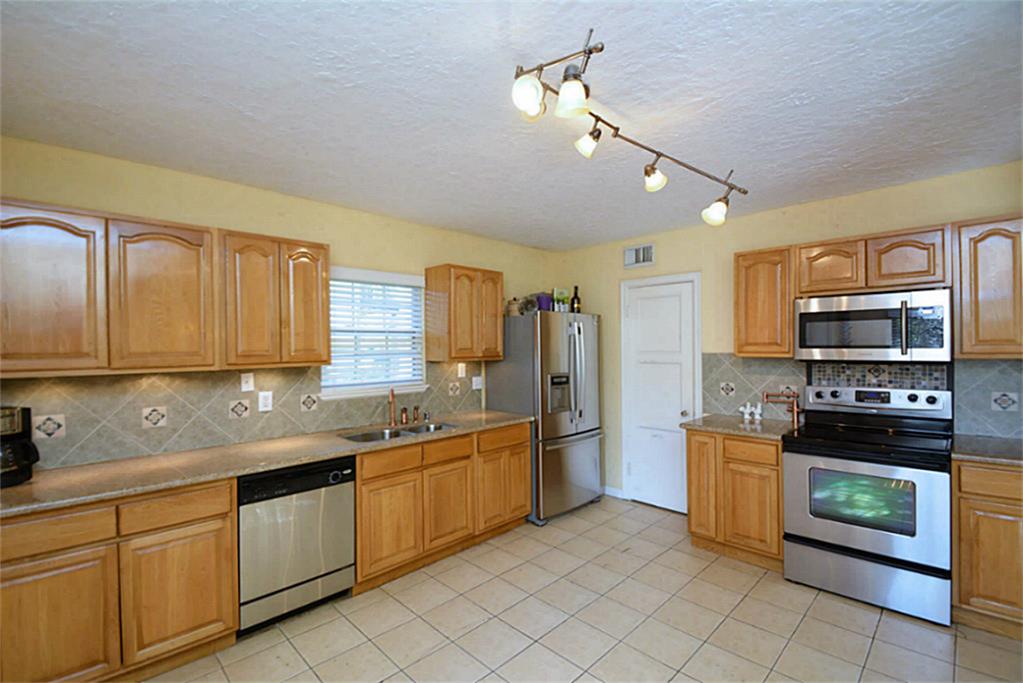 kitchen renovation, fridge surround